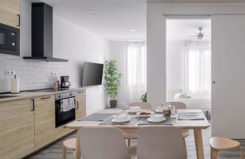 1893 apartment 180 m. from the Old Town, A/C - Foto 1