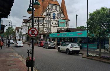 AP Novo, Cama Queen Size Nova no Centro de Blu - Foto 9