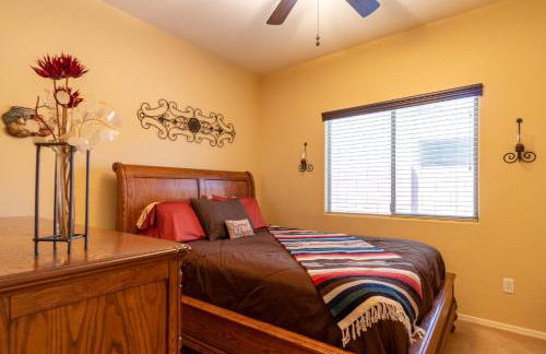 Oasis Villa With Pool, Putting Green & Pool Table - Photo 43