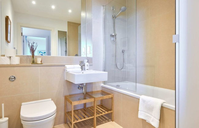 Beautiful 1 Bedroom With Balcony Near Mile End - Foto 14