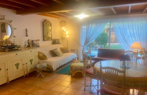 Au Petit Bonheur - Foto 2