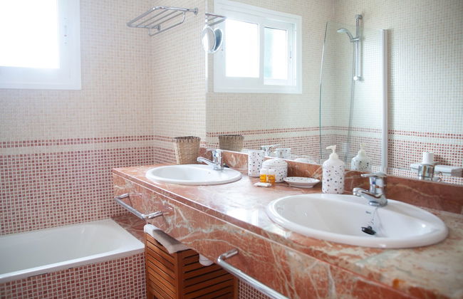 HOMEnFUN Menorca Punta Grossa - Photo 21