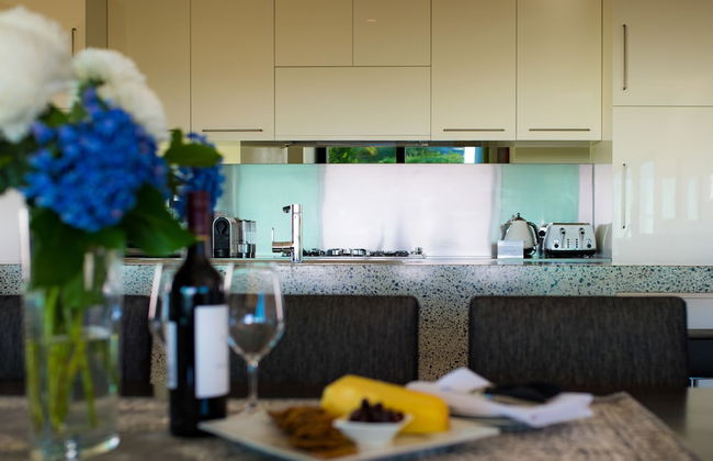 The Roozen Residence - Photo 19