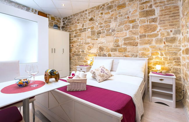 Gaius Aurelius Valerius - Photo 30