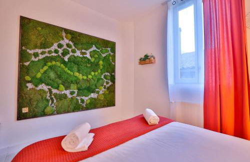 LE LUCIEN Eco-Appart'Hôtel - Angouleme - Centre - Wifi - Parking privé - Classé 4 étoiles - Foto 4