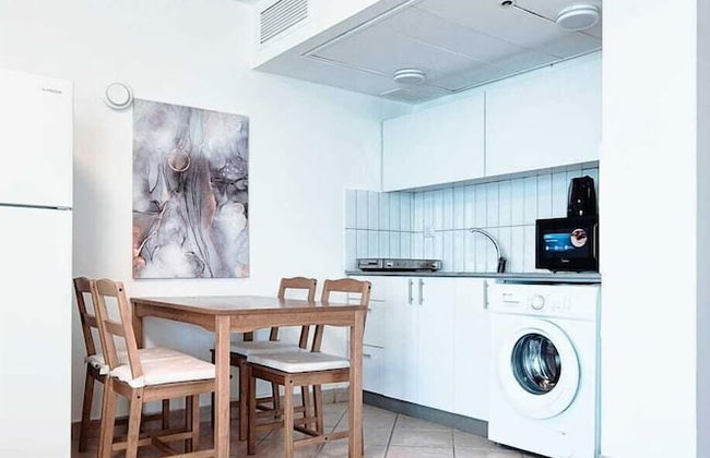 SHaYaSH apartments Leonardo Bat-Yam - Foto 44