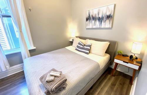 Spacious Historic Apartments In Lakeview Chicago - Walk to Wrigley, Nightlife, Shops, Hospitals - Foto 57