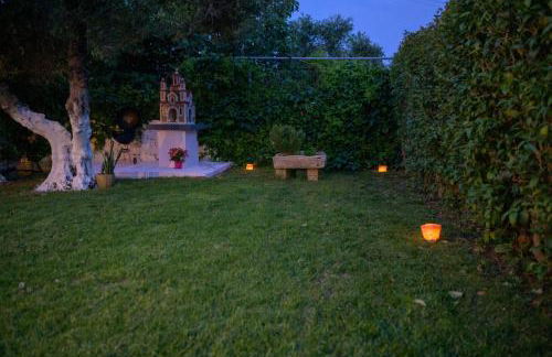 Red Castle - Photo 15