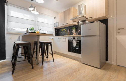 Memories - 2BR Apartment - Free Parking - Photo 20