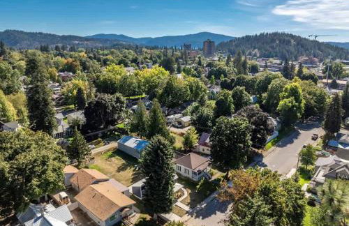 Flying Colors Cottage Walk to Downtown - Foto 49