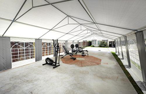 Luxury Spanish Style Getaway - Foto 60