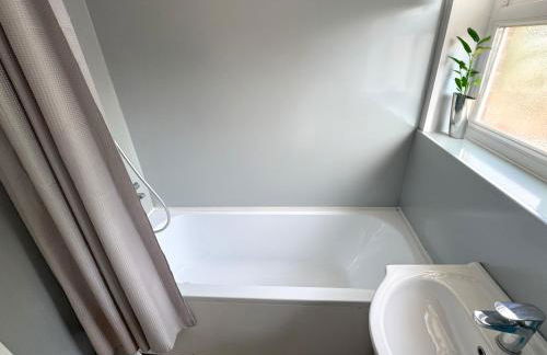 House number 4 Sleeps up to 4 with Smart TVs in every room - Foto 17