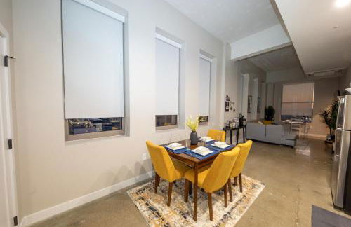 King Bed, Reds, Bengals, Free Parking, Downtown Cincy - Foto 10