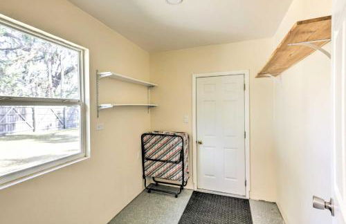 Less Than 1 Mi to Lake Weir Quiet Summerfield Getaway - Foto 21