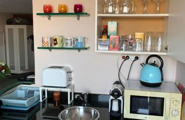 Apartamento con piscina y barbacoa cerca de Barcelona - Foto 14