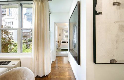 Designer Home in Diplomat District - Foto 9