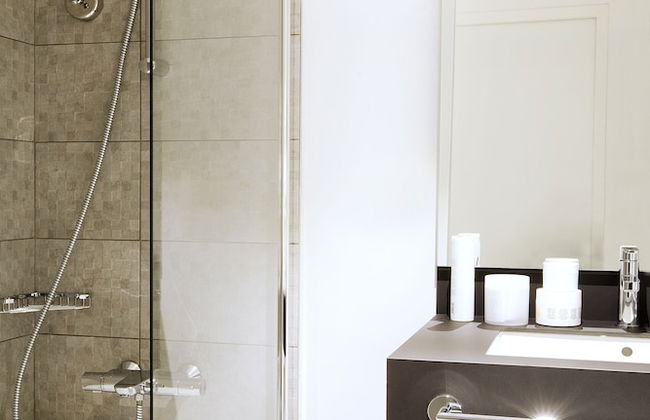 Residhome Puteaux La Defense - Photo 16