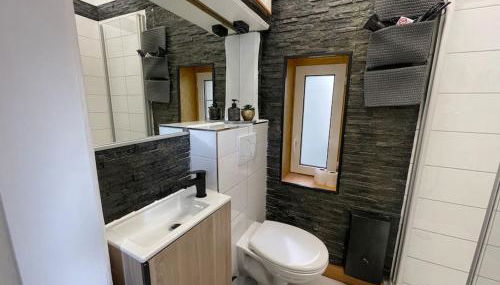 3 rooms - city - private parking - MalliBase Apartments - Foto 5, towels, Shower