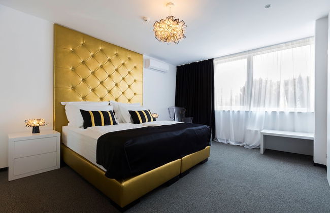 B Gold Luxury Rooms - Foto 5