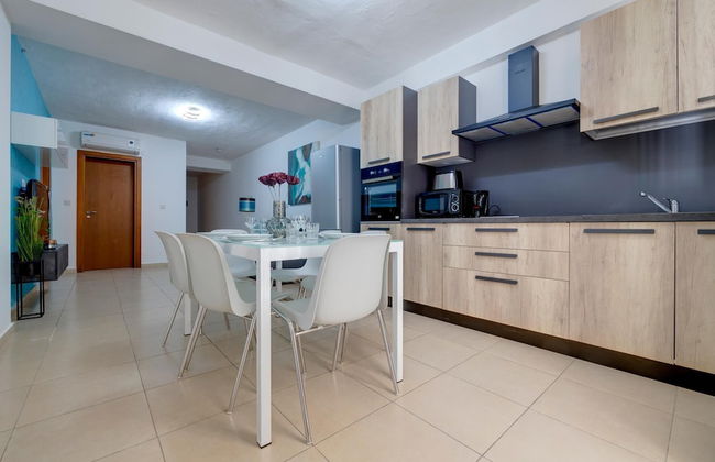 2 Bedroom Apartment Sliema Tigne Suites - Foto 8