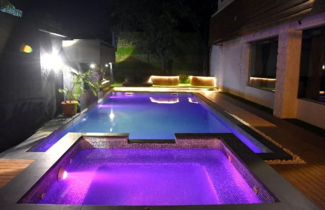 Sky Taj Villa 5 BHK - Foto 13