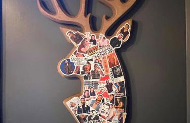 Muse- Morgan Wallen Speakeasy and Giant Balcony - Foto 32