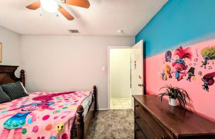 3 bed, close to Stadiums & Park, Big Yard - Photo 28