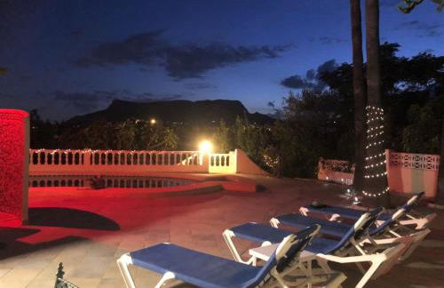 VILLA GRAN PALMERAS WITH PRIVATE POOL & AMAZING VIEW - Photo 5