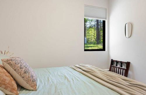 Modern Family Retreat in the Catskills Wilderness - Foto 7