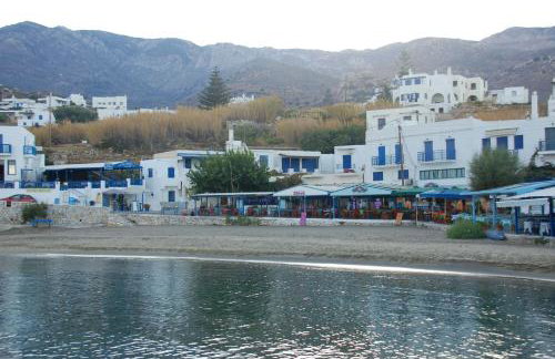 Flora's Apartments - Foto 18