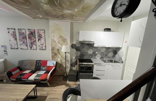 Maison Le 22' Lyon Express - A proximité de la La Plaine de l'Ain - Foto 9