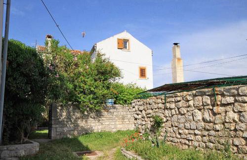 Holiday apartments Osor, Losinj - 8004 - Foto 1