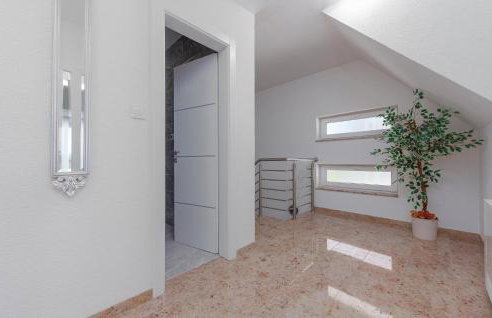 Amazing Home In Debelo Brdo With Sauna - Photo 25