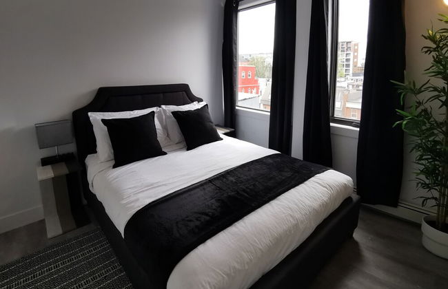 Cameo Hotel and Suites - Photo 19