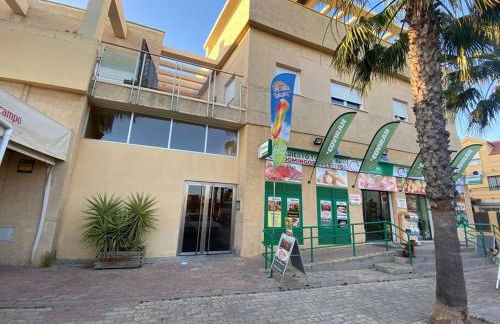 Apartamento primera linea de playa reformado en Las Redes - Foto 4