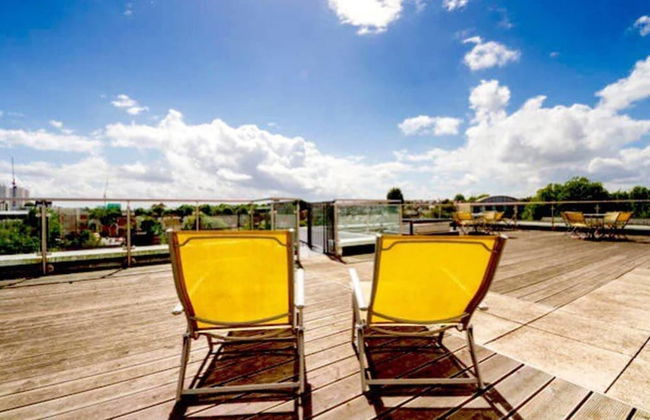 Amazing Riverside Boheme Home in SW London! - Foto 22