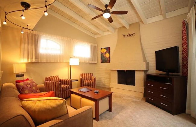 Scottsdale Camelback Resort VRHost - Photo 22