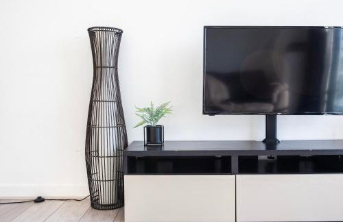 Stunning 2 Bed Flat With City Views - Foto 3