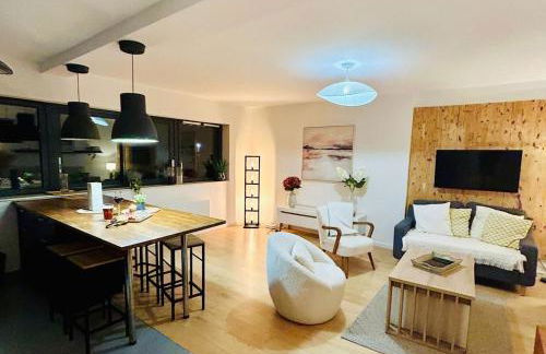 F3 Central, Bright and Quiet in Caen - Photo 1