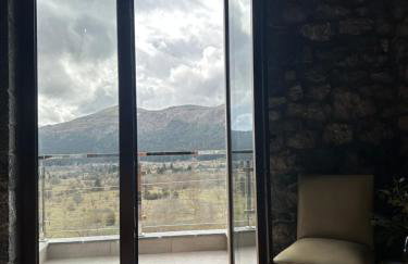 Wood & Stone Guesthouse - Photo 21