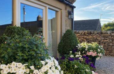 Beautiful Cottage in the Yorkshire Dales - Photo 1