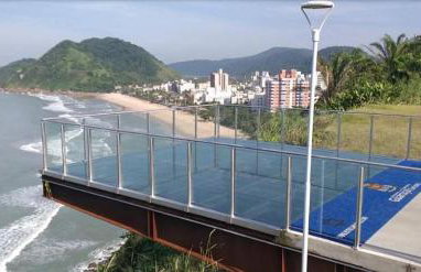 Encantadora Cobertura com piscina privada na praia do Tombo. - Foto 34