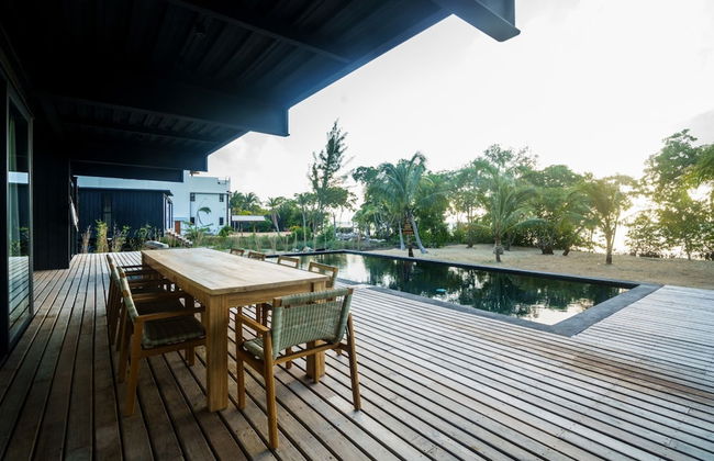 NEW Modern Ocean Front Villa on Private Island - Foto 35