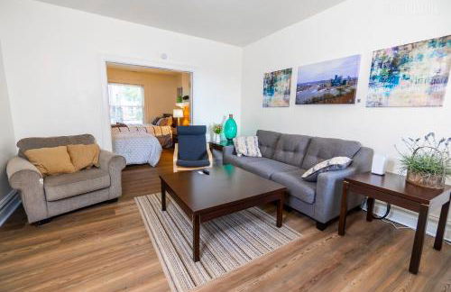 Stylish Apt - 2 Queen Bed - Easy Hospital Access - Foto 11