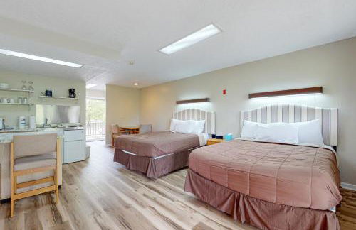 Relaxing Studio Sleeps 4 Near Golf & Douglas Lake - Foto 6