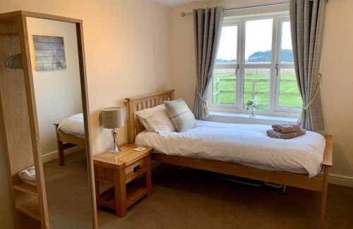 Grange Farm Cottages - Foto 18