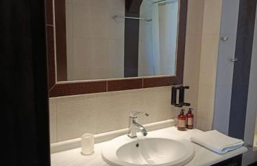 Reflections Apartments- Relaxed Stay near the Beach, Chania - Foto 53