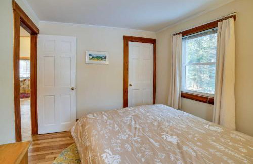 Lakefront Bradford Cottage with Dock, Near Skiing! - Foto 15