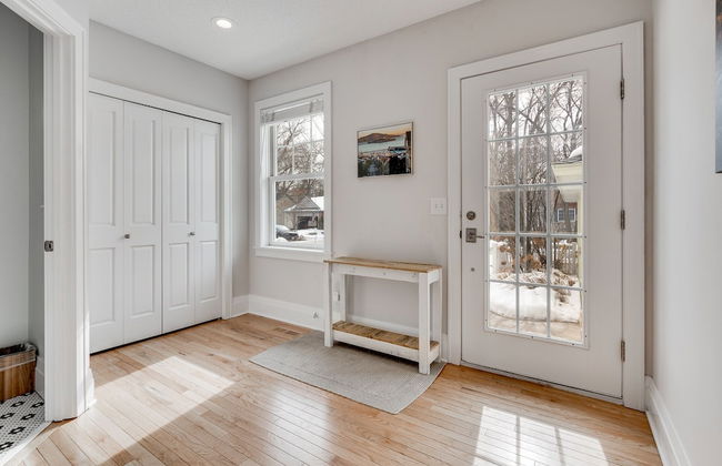 Lakefront Retreat - Foto 27