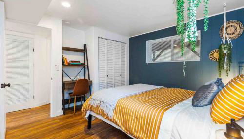 Luxury Living - Kirkland Stylish Home - Prime Spot - Photo 2